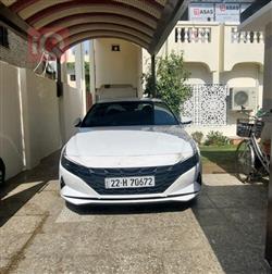 هیوندای ئەلەنترا